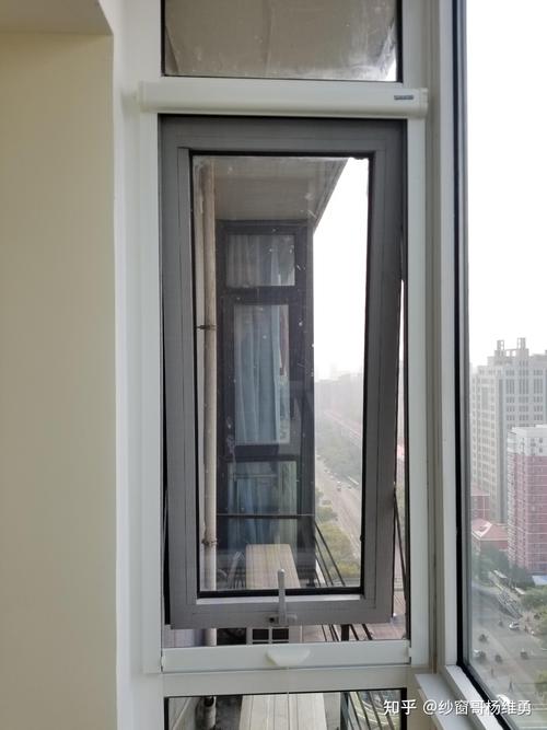 隐形纱窗该怎么选购?